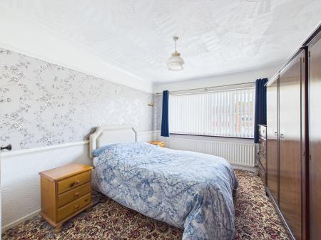 3 bedroom Semi-detached house for sale in Farndon Avenue, Sutton Manor, St Helens, WA9