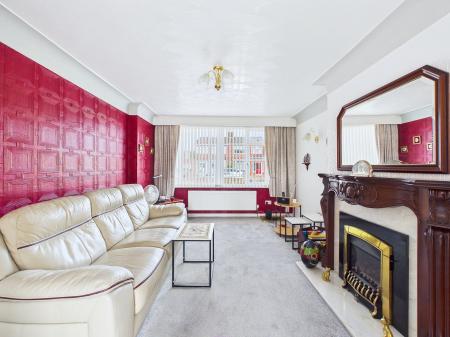 3 bedroom Semi-detached house for sale in Farndon Avenue, Sutton Manor, St Helens, WA9