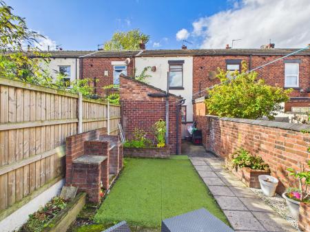 2 bedroom Terraced House for sale in Birchley Street, St Helens Central, St Helens, WA10