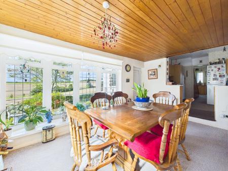 3 bedroom Detached house for sale in Norbury Avenue, Billinge, WN5