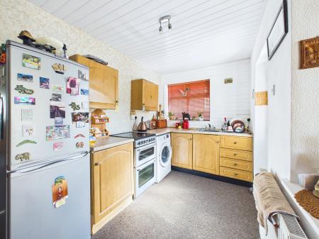 3 bedroom Detached house for sale in Norbury Avenue, Billinge, WN5