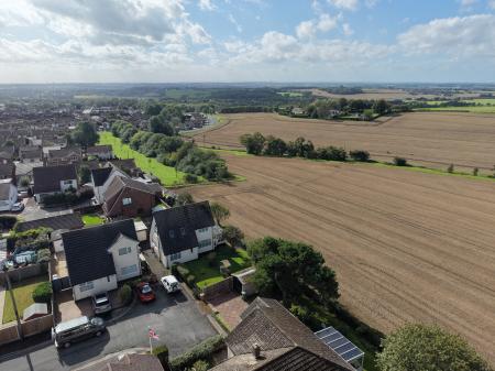 3 bedroom Detached house for sale in Norbury Avenue, Billinge, WN5