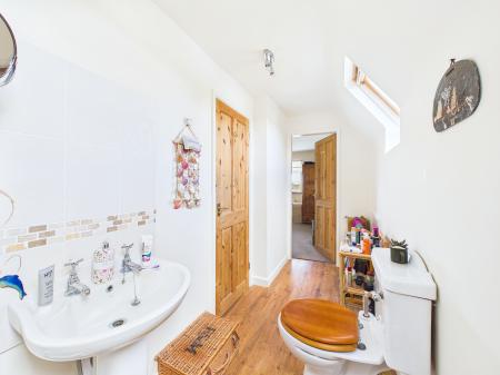 3 bedroom Detached house for sale in Norbury Avenue, Billinge, WN5
