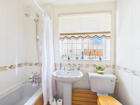 3 bedroom Detached house for sale in Norbury Avenue, Billinge, WN5