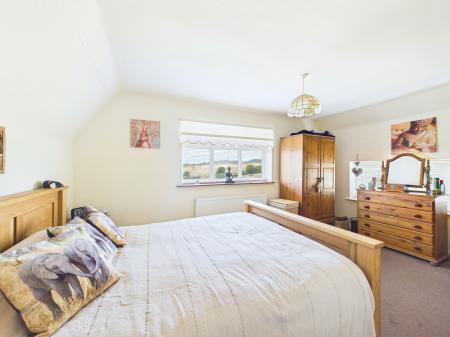 3 bedroom Detached house for sale in Norbury Avenue, Billinge, WN5