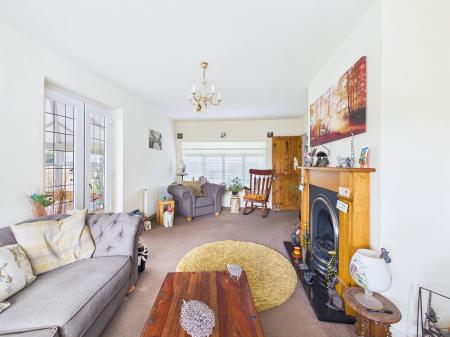3 bedroom Detached house for sale in Norbury Avenue, Billinge, WN5