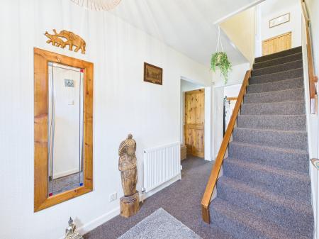3 bedroom Detached house for sale in Norbury Avenue, Billinge, WN5