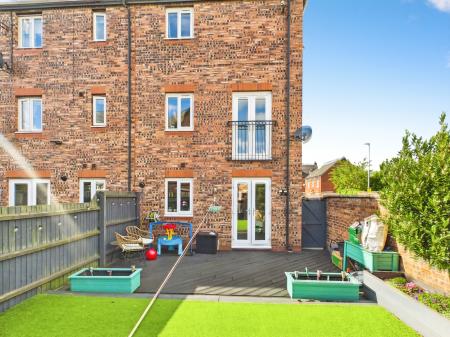 4 bedroom Town house for sale in Cavan Drive, Haydock, St Helens, WA11
