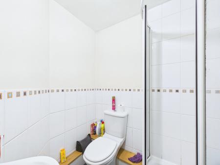 2 bedroom Apartment for sale in Piele Road, Haydock, St Helens, WA11