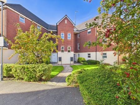 2 bedroom Apartment for sale in Bonnington Close, Eccleston, St Helens, WA10