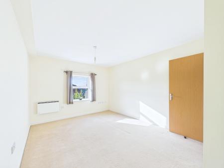 2 bedroom Apartment for sale in Bonnington Close, Eccleston, St Helens, WA10