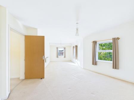 2 bedroom Apartment for sale in Bonnington Close, Eccleston, St Helens, WA10