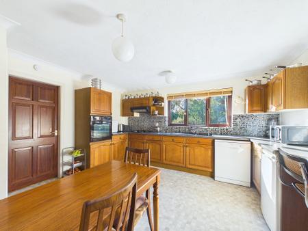 4 bedroom Detached house for sale in Avery Road, Haydock, St Helens, WA11