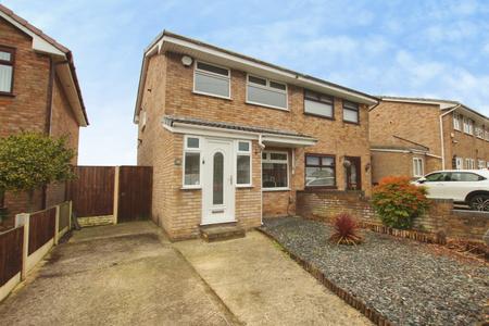 3 bedroom Semi-detached house to let in Taylor Road, Haydock, WA11