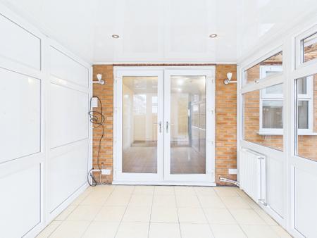 3 bedroom Semi-detached house for sale in Shiregreen, Sutton, St Helens, WA9