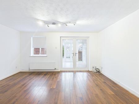 3 bedroom Semi-detached house for sale in Shiregreen, Sutton, St Helens, WA9
