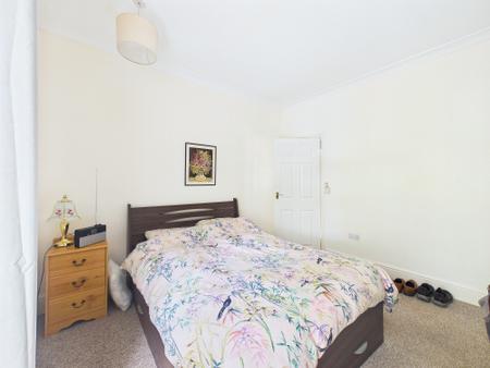 2 bedroom Terraced House for sale in Elm road, Thatto Heath, St Helens, WA10
