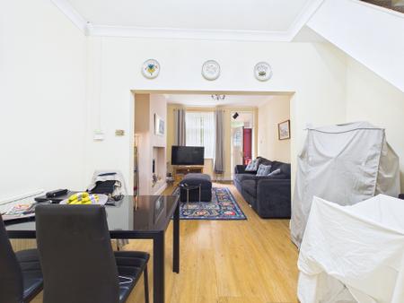 2 bedroom Terraced House for sale in Elm road, Thatto Heath, St Helens, WA10