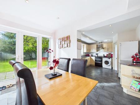 4 bedroom Semi-detached house for sale in Davy Close, Eccleston, St Helens, WA10