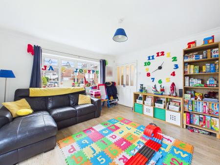 4 bedroom Semi-detached house for sale in Davy Close, Eccleston, St Helens, WA10