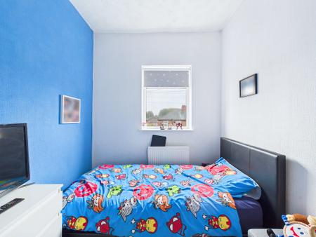 2 bedroom Terraced House for sale in Clipsley Lane, Haydock, WA11