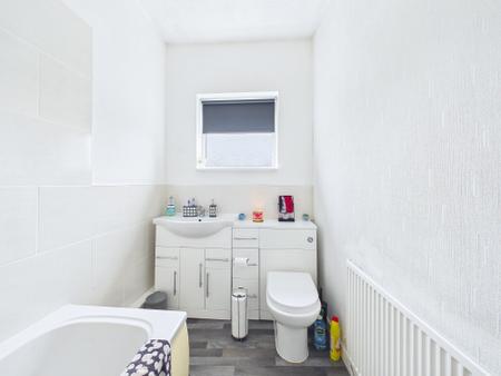 2 bedroom Terraced House for sale in Clipsley Lane, Haydock, WA11
