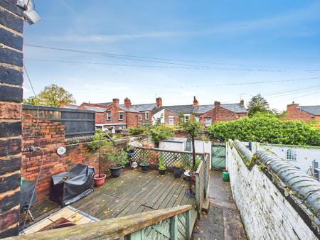 4 bedroom Terraced House for sale in Grange Park Road, St Helens, WA10