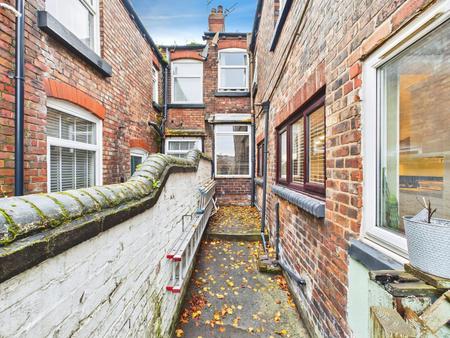 4 bedroom Terraced House for sale in Grange Park Road, St Helens, WA10