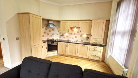 2 bedroom Flat to let in Queen Alexandra Rd, Ashbrooke, Sunderland, SR2