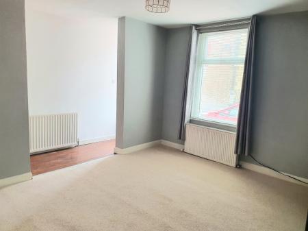 2 bedroom Terraced House to let in Bridge Road, Cornforth, DL17