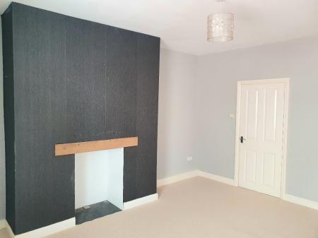 2 bedroom Terraced House to let in Bridge Road, Cornforth, DL17