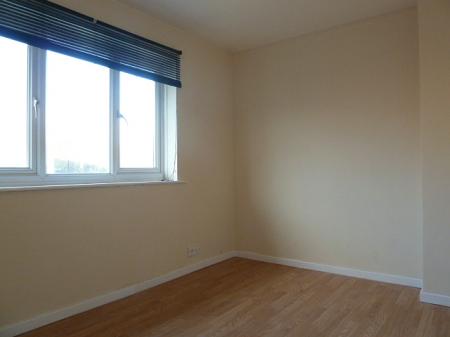 2 bedroom Terraced House to let in Clementina Close, Hendon, Sunderland, SR2