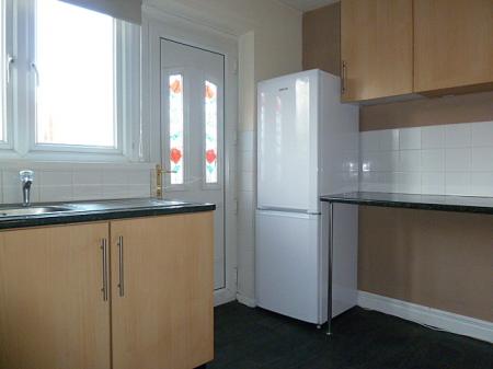 2 bedroom Terraced House to let in Clementina Close, Hendon, Sunderland, SR2
