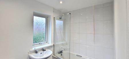 3 bedroom Semi-detached house to let in Ramillies Square, Redhouse, Sunderland, SR5