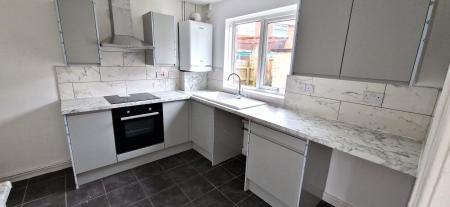 3 bedroom Semi-detached house to let in Ramillies Square, Redhouse, Sunderland, SR5