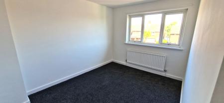 3 bedroom Semi-detached house to let in Ramillies Square, Redhouse, Sunderland, SR5