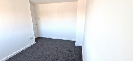 3 bedroom Semi-detached house to let in Ramillies Square, Redhouse, Sunderland, SR5