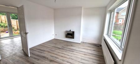 3 bedroom Semi-detached house to let in Ramillies Square, Redhouse, Sunderland, SR5