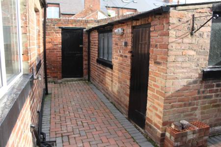 3 bedroom Cottage to let in Abingdon Street, Barnes, Sunderland, SR4