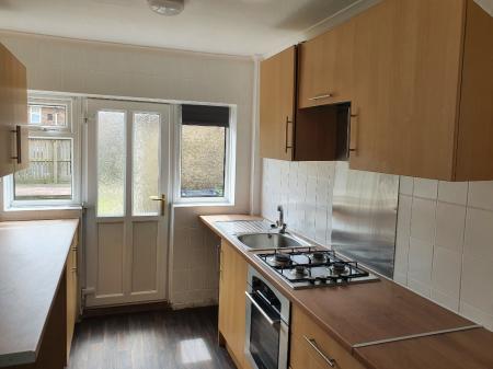 2 bedroom Semi-detached house to let in Geddes Road, Grindon, Sunderland, SR4