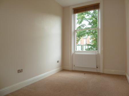 2 bedroom Flat to let in Thornhill Park, Ashbrooke, Sunderland, SR2