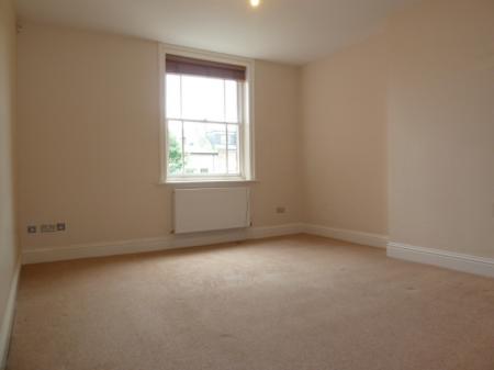 2 bedroom Flat to let in Thornhill Park, Ashbrooke, Sunderland, SR2