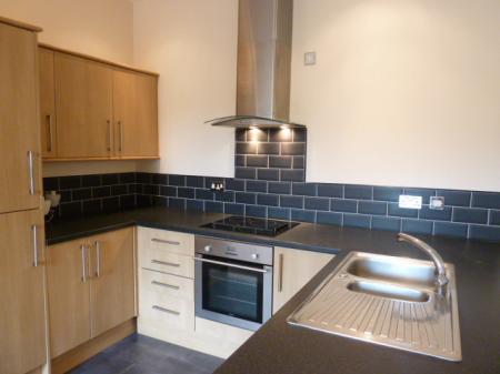 2 bedroom Flat to let in Thornhill Park, Ashbrooke, Sunderland, SR2