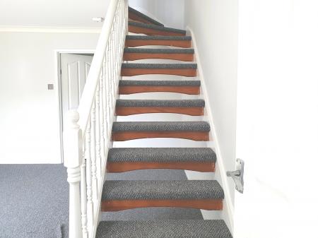 2 bedroom Terraced House to let in Mordey Close, Hendon, Sunderland, SR2