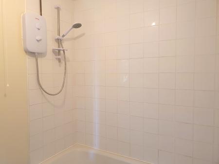 2 bedroom Terraced House to let in Mordey Close, Hendon, Sunderland, SR2