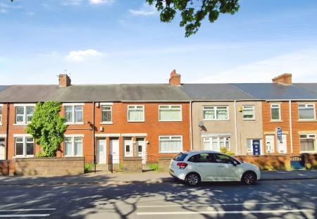 3 bedroom Flat to let in Alexandra Road, Ashington, NE63