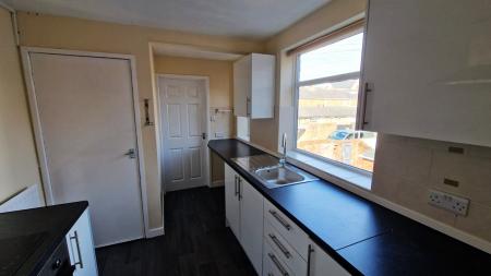 3 bedroom Flat to let in Alexandra Road, Ashington, NE63