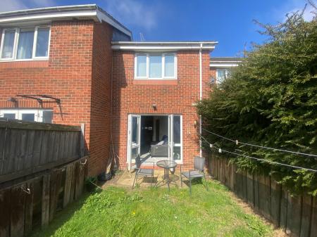2 bedroom Terraced House to let in Holyhead Close, Seaham, Seaham, SR7