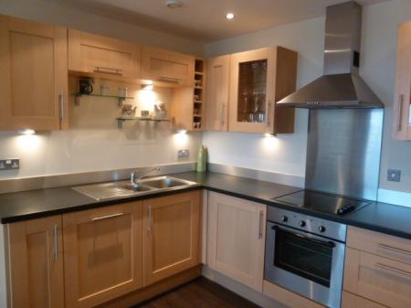 2 bedroom Flat to let in West Wear Street, City Centre, Sunderland, SR1