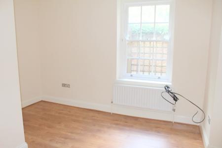 2 bedroom Flat to let in Queen Alexandra Rd, Ashbrooke, Sunderland, SR2